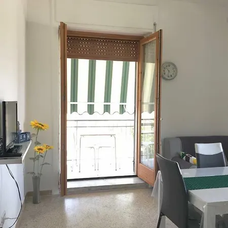 Lilly Apartmán *